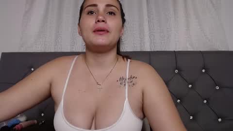 Snapshot of baby_sexgirl_ chatting on January 10, 6:53 am Daniella Soto online show from January 10, 6:53 am