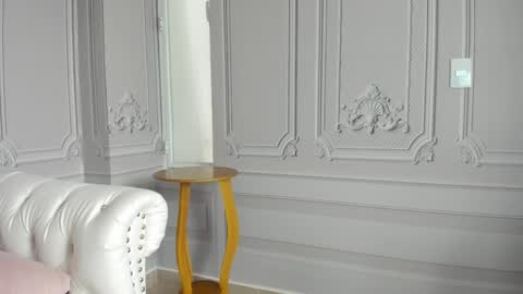 Snapshot of babyabril18 chatting on March 4, 9:32 pm Karla online show from March 4, 9:32 pm