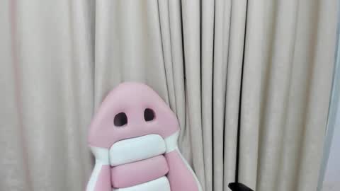 Snapshot of babyabril18 chatting on September 10, 1:38 am Karla online show from September 10, 1:38 am