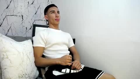 ANDY online show from April 19, 9:39 pm