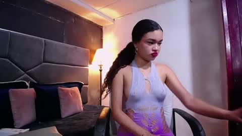 Snapshot of babybombomm18 chatting on March 9, 7:51 pm bombom yankee online show from March 9, 7:51 pm