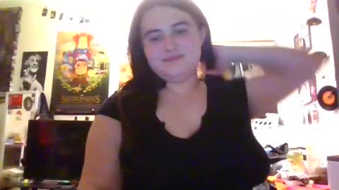 Snapshot of babydollalexiss chatting on August 2, 7:29 am babydollalexiss online show from August 2, 7:29 am