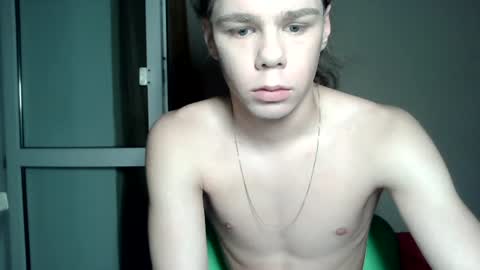 Snapshot of babyezhen chatting on August 9, 6:57 pm babyezhen online show from August 9, 6:57 pm
