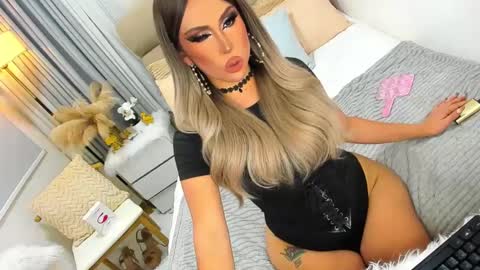 Snapshot of babygoddess4u chatting on December 30, 12:32 am ASK ME IN PM online show from December 30, 12:32 am