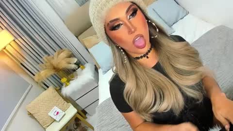 Snapshot of babygoddess4u chatting on January 9, 10:31 pm ASK ME IN PM online show from January 9, 10:31 pm