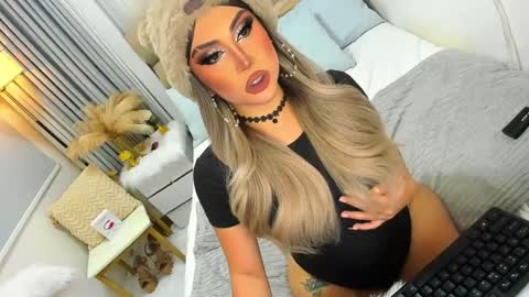 Snapshot of babygoddess4u chatting on January 10, 9:31 pm ASK ME IN PM online show from January 10, 9:31 pm