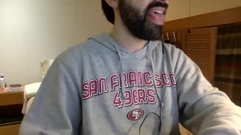 Snapshot of babyhardy chatting on December 14, 4:52 pm Tom A. online show from December 14, 4:52 pm