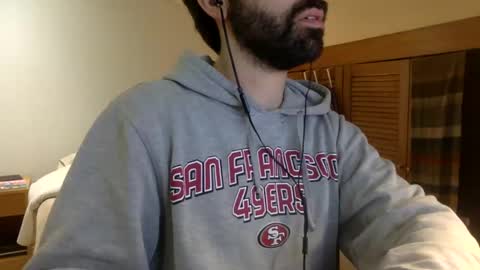 Snapshot of babyhardy chatting on December 16, 10:24 pm Tom A. online show from December 16, 10:24 pm