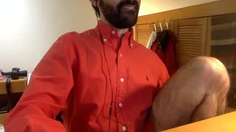 Snapshot of babyhardy chatting on December 30, 7:53 pm Tom A. online show from December 30, 7:53 pm