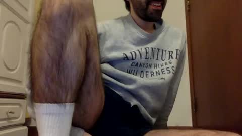 Snapshot of babyhardy chatting on January 1, 10:46 pm Tom A. online show from January 1, 10:46 pm