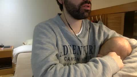 Snapshot of babyhardy chatting on January 18, 12:13 am Tom A. online show from January 18, 12:13 am