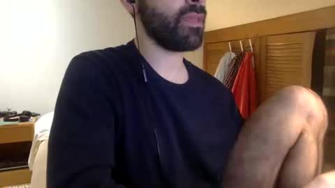 Snapshot of babyhardy chatting on January 24, 11:23 pm Tom A. online show from January 24, 11:23 pm