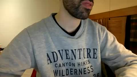 Snapshot of babyhardy chatting on January 26, 1:25 pm Tom A. online show from January 26, 1:25 pm