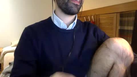 Snapshot of babyhardy chatting on February 5, 6:37 pm Tom A. online show from February 5, 6:37 pm