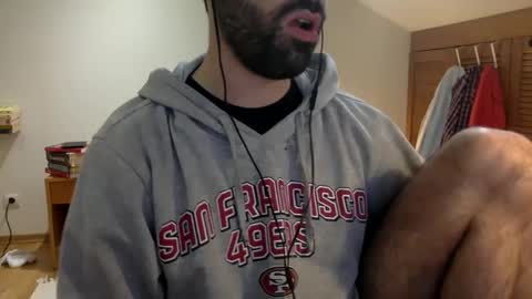 Snapshot of babyhardy chatting on February 6, 2:58 pm Tom A. online show from February 6, 2:58 pm