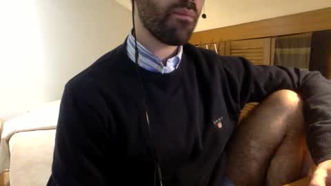 Snapshot of babyhardy chatting on February 20, 10:59 pm Tom A. online show from February 20, 10:59 pm