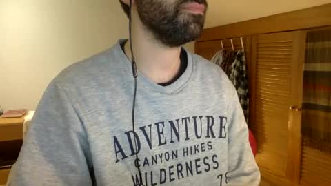 Snapshot of babyhardy chatting on February 26, 11:37 pm Tom A. online show from February 26, 11:37 pm