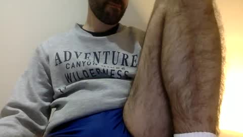 Snapshot of babyhardy chatting on March 3, 11:24 pm Tom A. online show from March 3, 11:24 pm