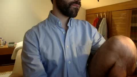 Snapshot of babyhardy chatting on March 7, 8:55 pm Tom A. online show from March 7, 8:55 pm