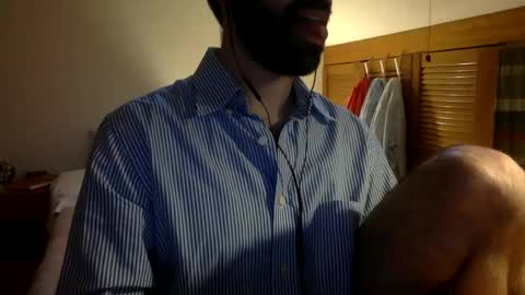 Snapshot of babyhardy chatting on March 8, 5:43 pm Tom A. online show from March 8, 5:43 pm