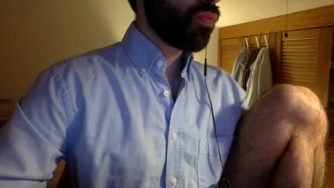 Snapshot of babyhardy chatting on March 11, 7:03 pm Tom A. online show from March 11, 7:03 pm