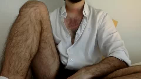 Snapshot of babyhardy chatting on September 13, 11:10 am Tom A. online show from September 13, 11:10 am