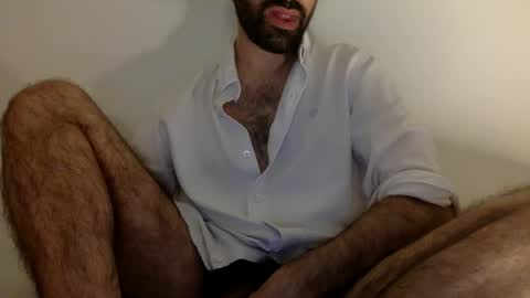 Snapshot of babyhardy chatting on November 1, 10:23 pm Tom A. online show from November 1, 10:23 pm