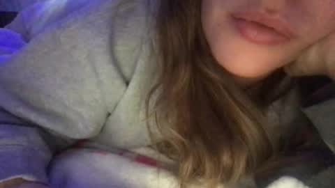 babyhoney333 online show from February 1, 3:05 am