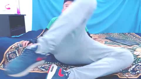 Jhony Naughty Skater online show from January 19, 1:37 pm