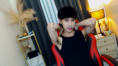 call me james online show from October 29, 12:07 pm