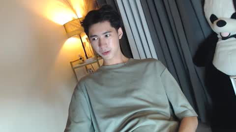 call me james online show from March 29, 7:47 pm