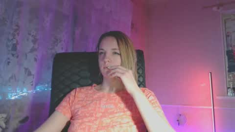 Sonya online show from March 1, 8:31 pm