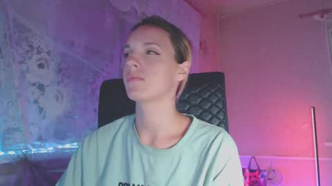 Sonya online show from September 12, 8:31 pm