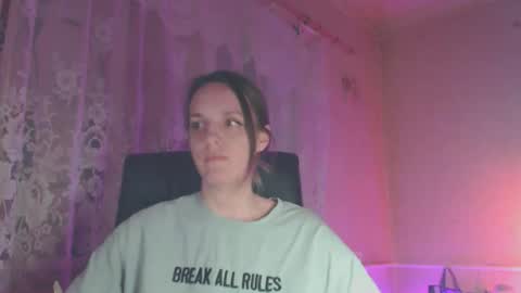 Sonya online show from April 17, 5:16 pm