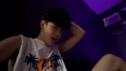 Snapshot of babypolo_ chatting on July 17, 1:01 am babypolo_ online show from July 17, 1:01 am