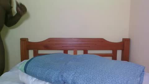 Snapshot of babyrozillah chatting on February 4, 7:31 pm PRISCILLAH online show from February 4, 7:31 pm