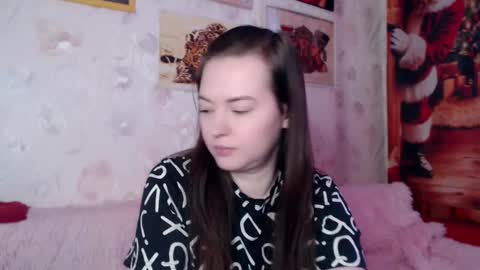 Snapshot of babysue89 chatting on February 17, 7:27 am babysue89 online show from February 17, 7:27 am