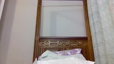 babytylerr online show from January 17, 4:17 am