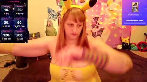 Snapshot of babyzelda chatting on June 5, 9:37 am BabyZelda online show from June 5, 9:37 am