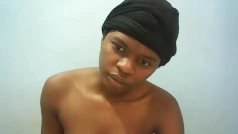 Snapshot of babyzuri chatting on February 21, 8:37 am Zuri online show from February 21, 8:37 am
