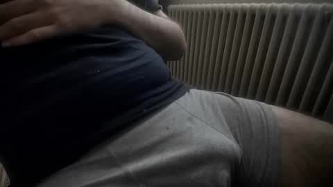 Snapshot of backfromashes chatting on November 6, 2:29 pm Armin online show from November 6, 2:29 pm