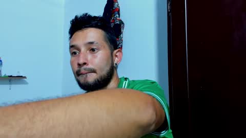 Snapshot of bad__couple_ chatting on October 26, 6:47 pm s online show from October 26, 6:47 pm