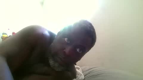 Snapshot of bad_apple_38177 chatting on August 9, 6:35 pm bad_apple_38177 online show from August 9, 6:35 pm