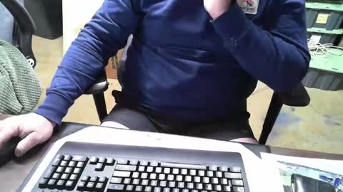 Snapshot of bad_dad158 chatting on November 11, 1:05 am bad_dad158 online show from November 11, 1:05 am