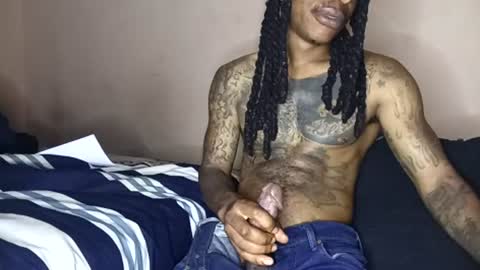 Snapshot of bad_dawgg chatting on June 18, 6:02 am rastafaria online show from June 18, 6:02 am