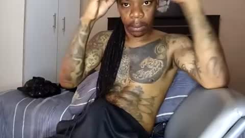 Snapshot of bad_dawgg chatting on July 26, 5:59 am rastafaria online show from July 26, 5:59 am