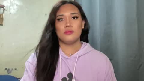 AMARA - FOLLOW ME AND THUMBS UP online show from March 14, 11:48 am