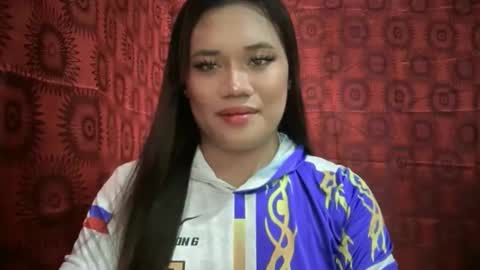AMARA - FOLLOW ME AND THUMBS UP online show from May 28, 3:26 am