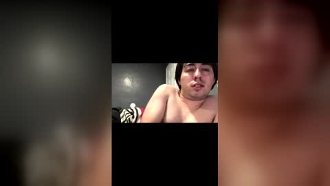 Snapshot of badboyzach112 chatting on March 29, 6:57 am Badboyzach2121 online show from March 29, 6:57 am