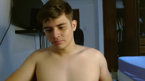 badbunny_69_ online show from April 2, 6:05 pm